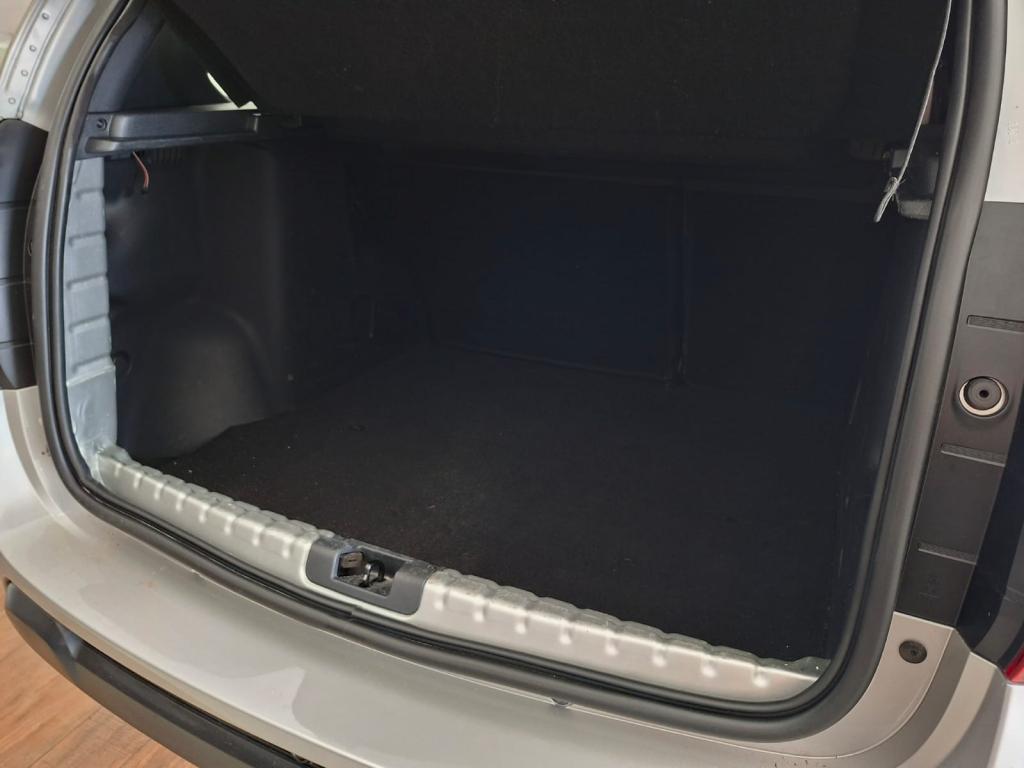 RENAULT Duster - Foto