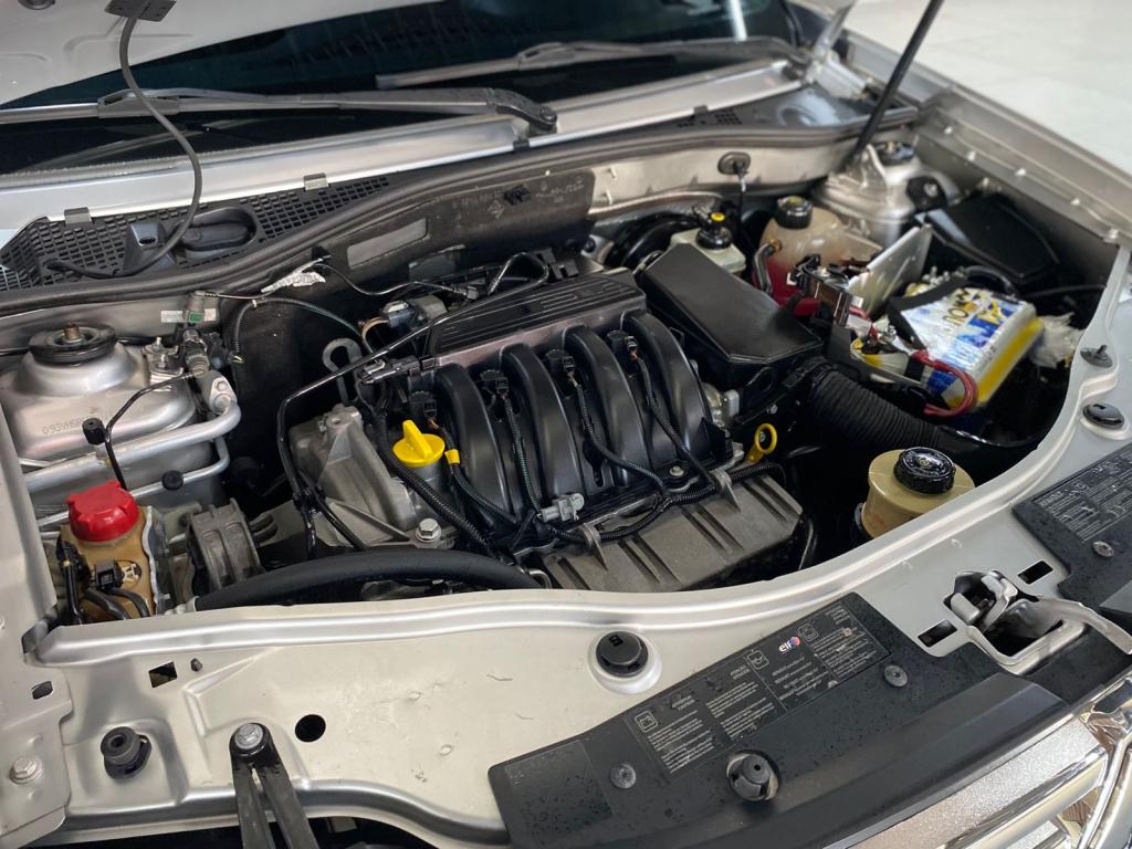 RENAULT Duster - Foto