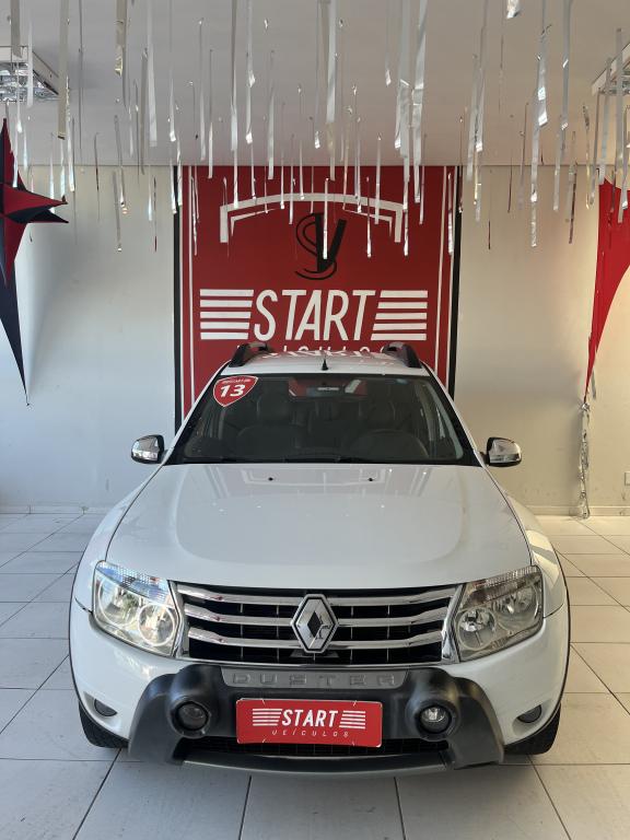 RENAULT Duster - Foto