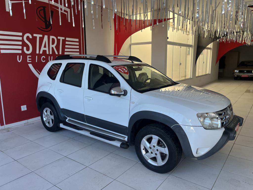 RENAULT Duster - Foto