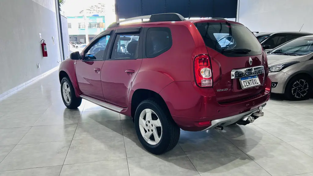 RENAULT Duster - Foto