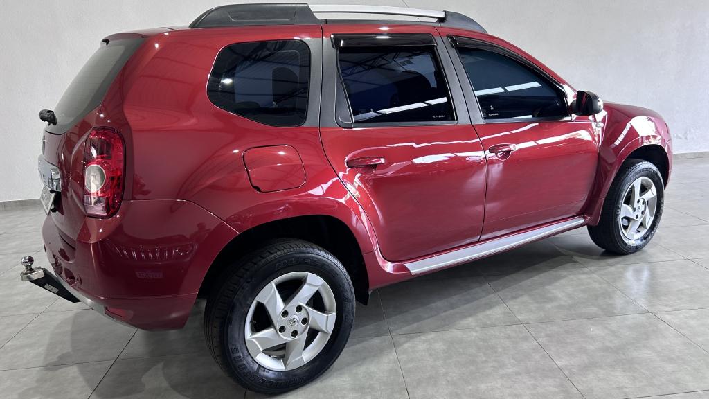RENAULT Duster - Foto