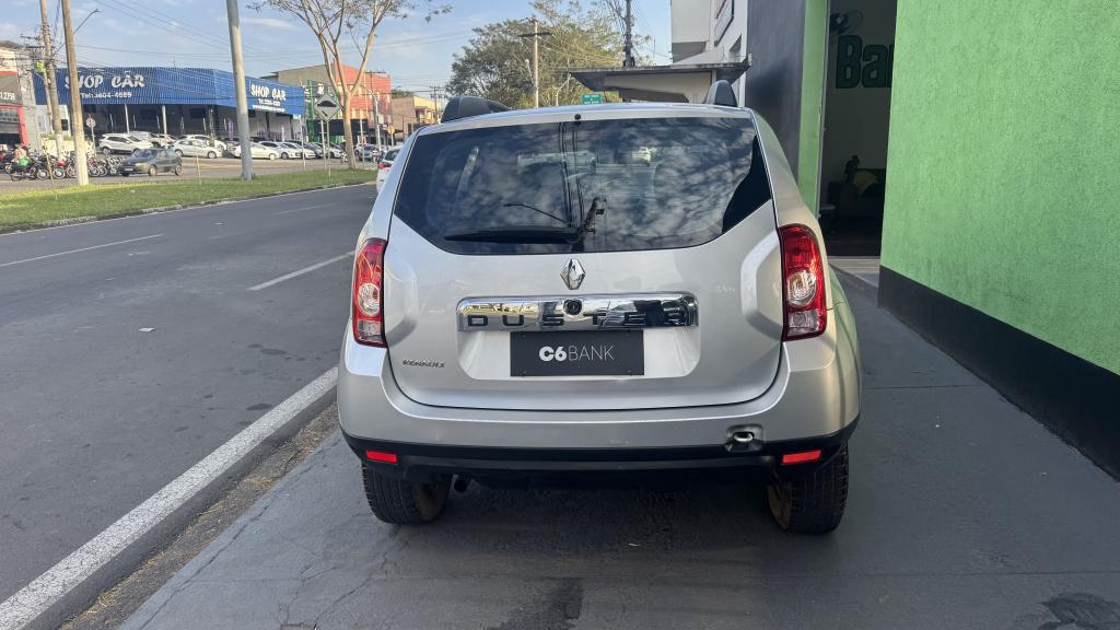 RENAULT Duster - Foto