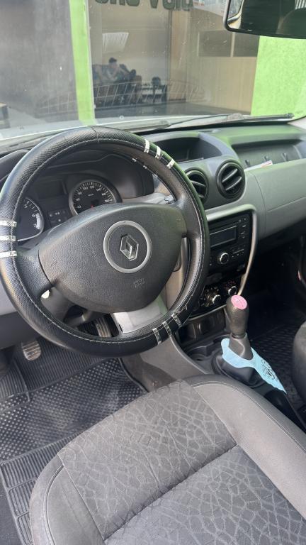 RENAULT Duster - Foto