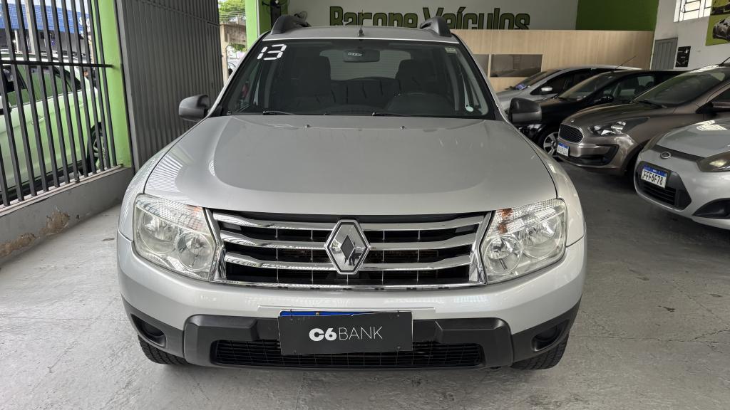 RENAULT Duster