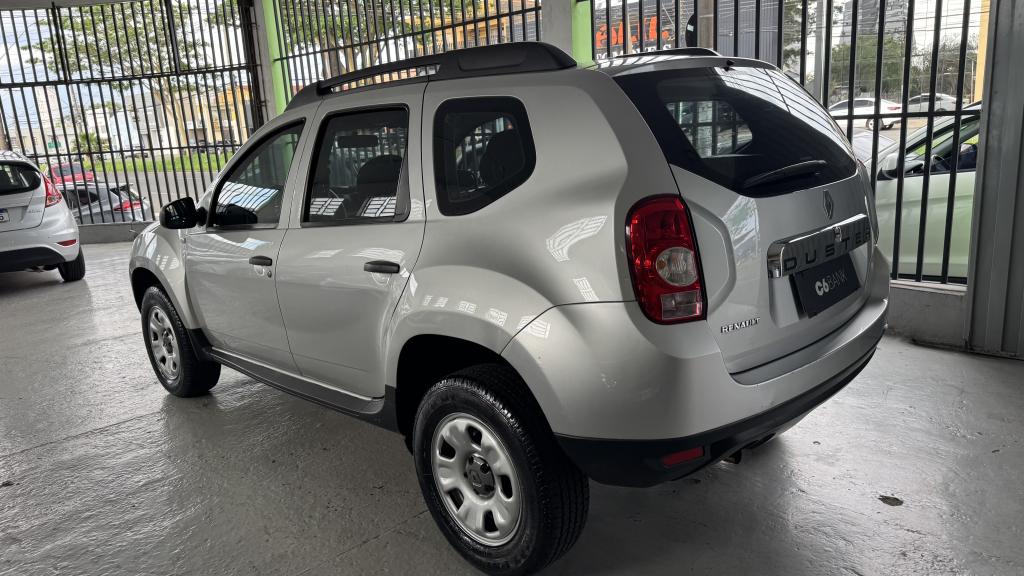 RENAULT Duster - Foto