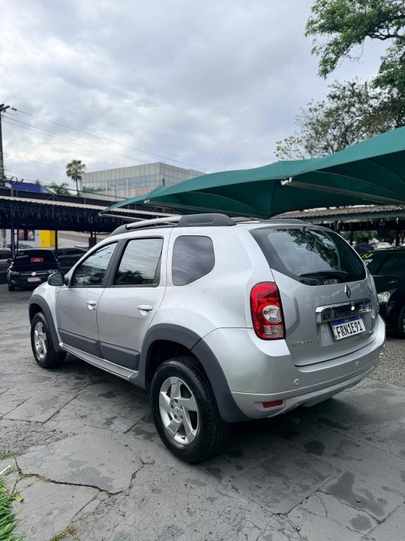 RENAULT Duster - Foto