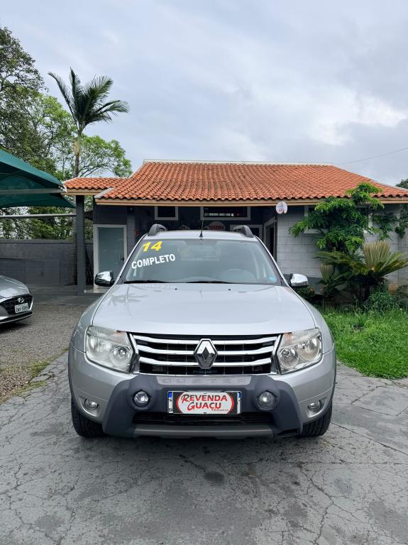 RENAULT Duster - Foto