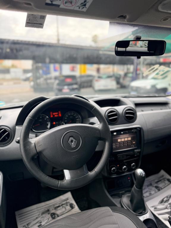 RENAULT Duster - Foto