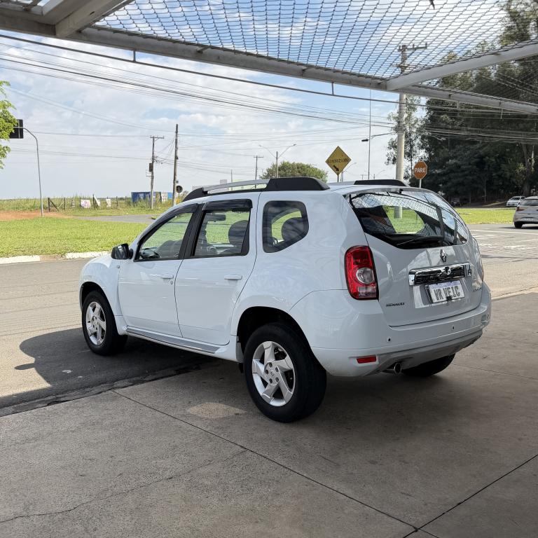 RENAULT Duster - Foto