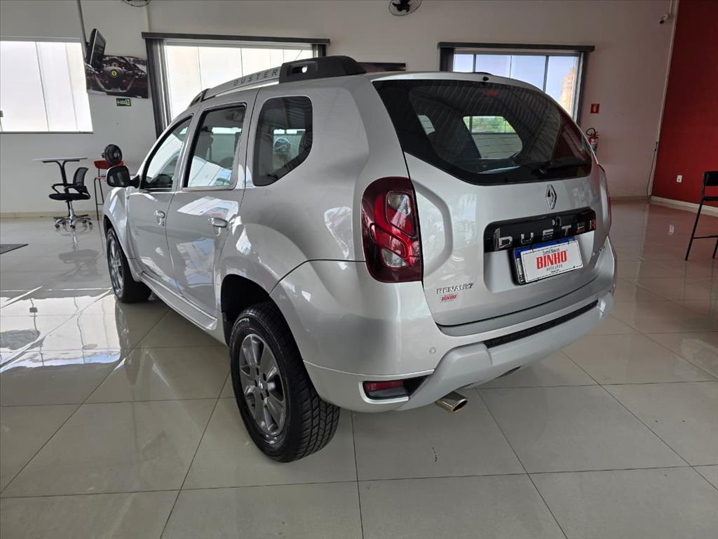 RENAULT Duster - Foto