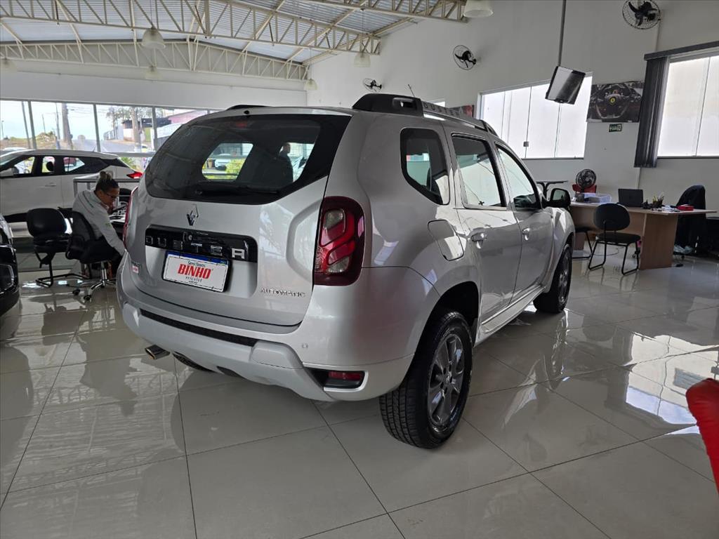 RENAULT Duster - Foto