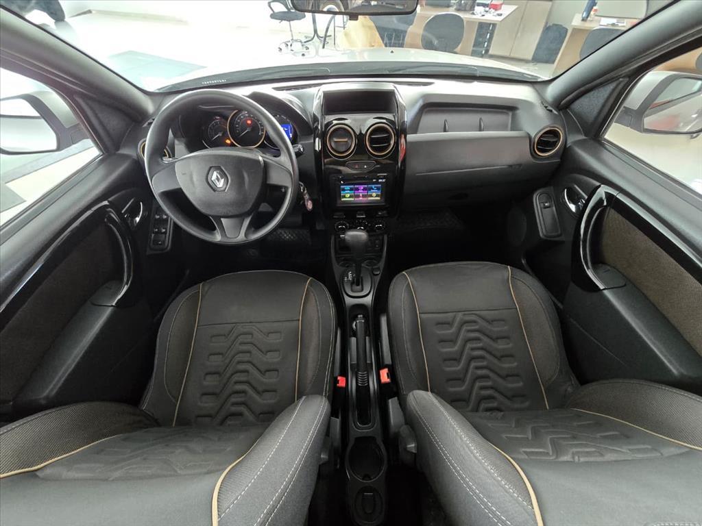 RENAULT Duster - Foto