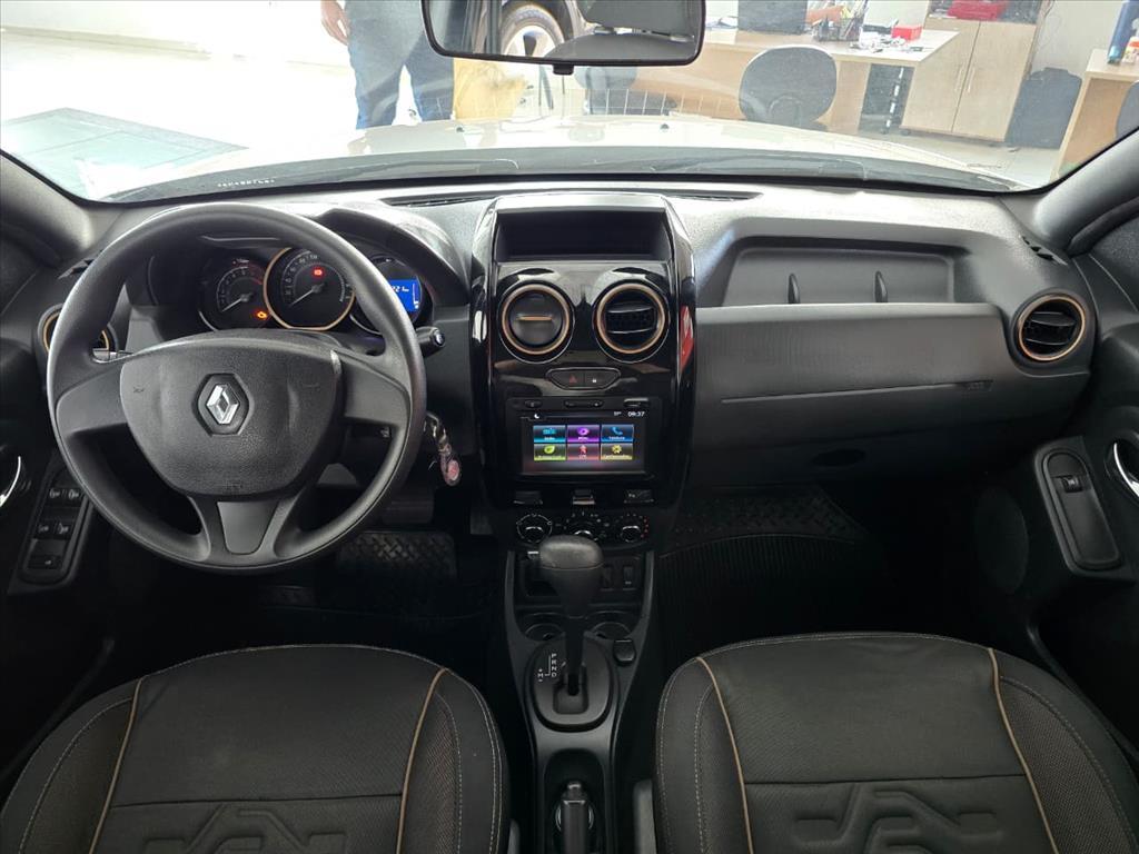 RENAULT Duster - Foto