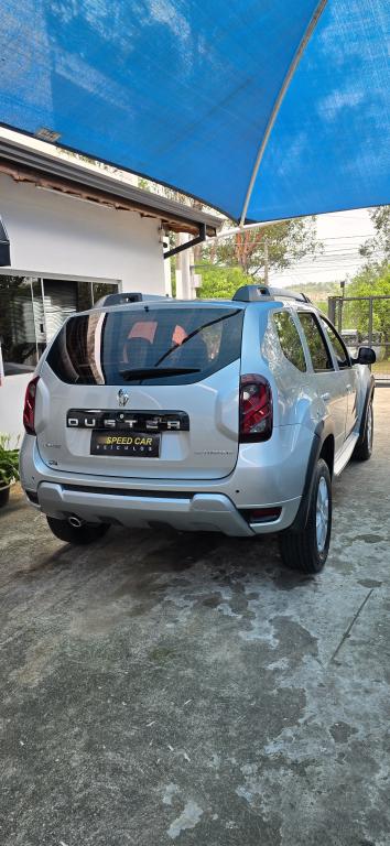 RENAULT Duster - Foto