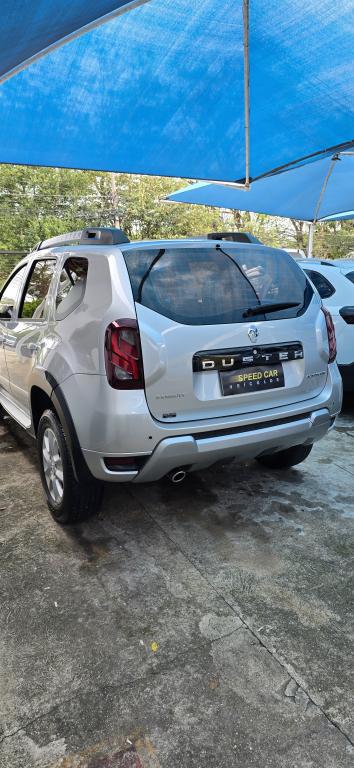 RENAULT Duster - Foto