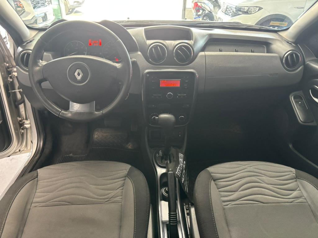 RENAULT Duster - Foto