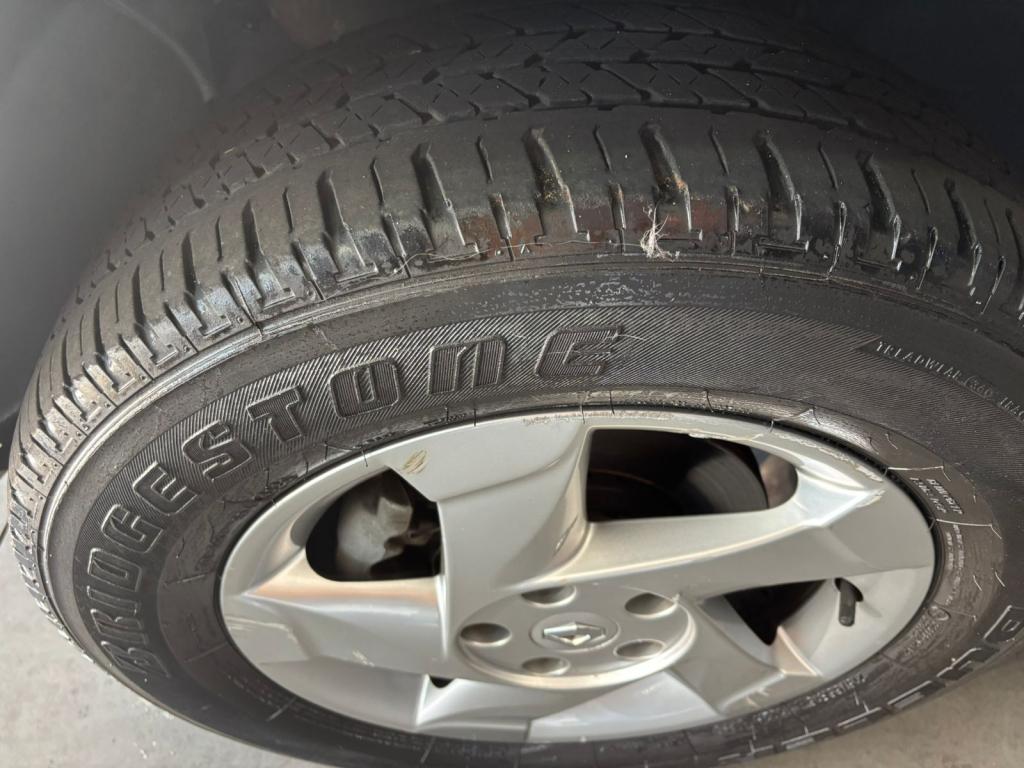 RENAULT Duster - Foto