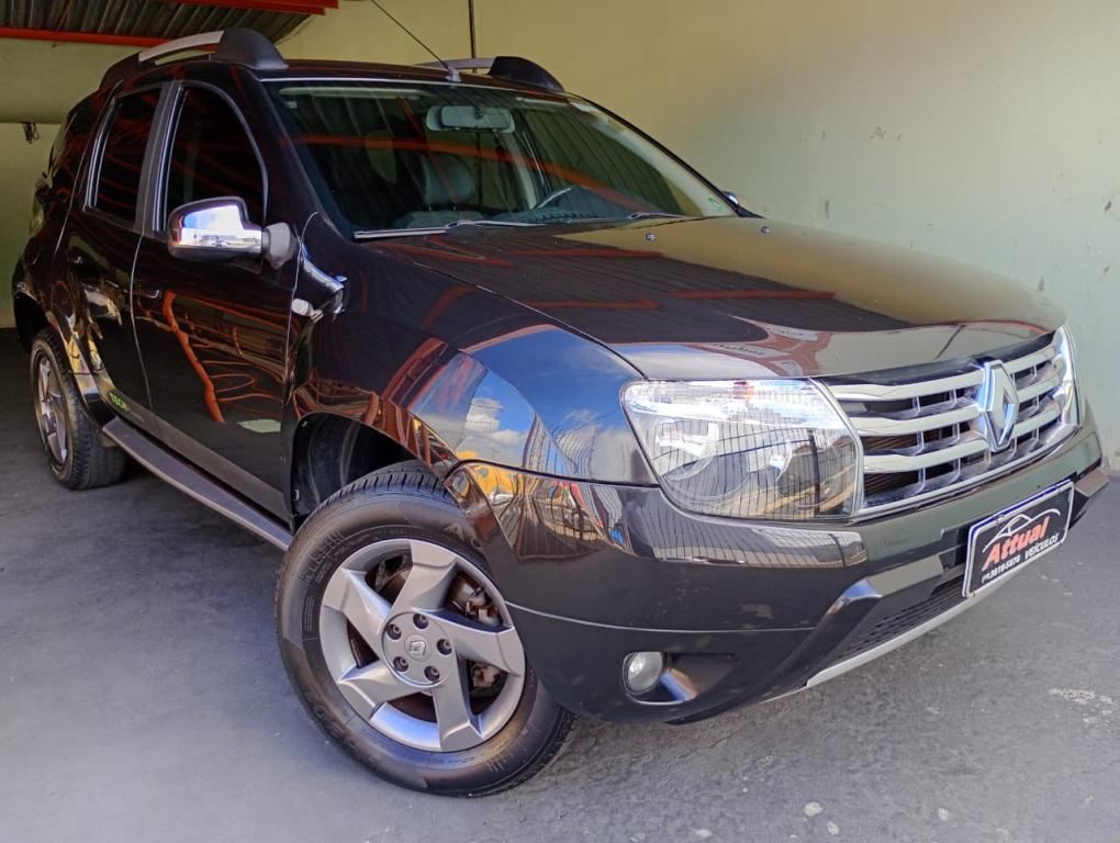 RENAULT Duster - Foto