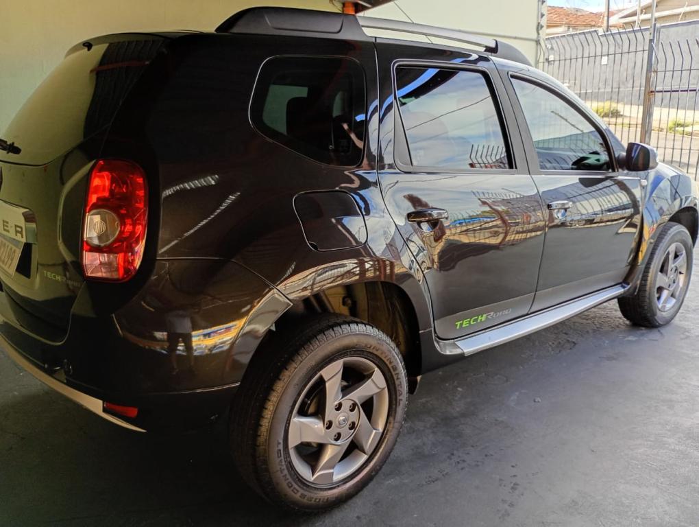 RENAULT Duster - Foto