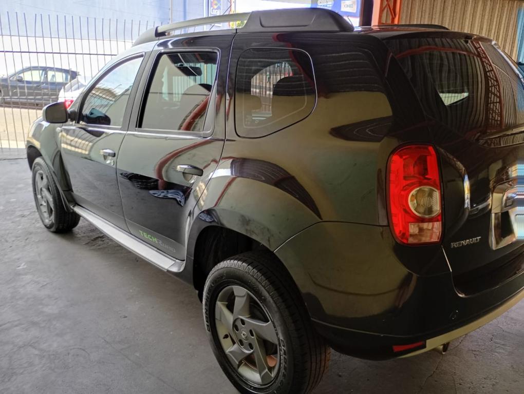 RENAULT Duster - Foto