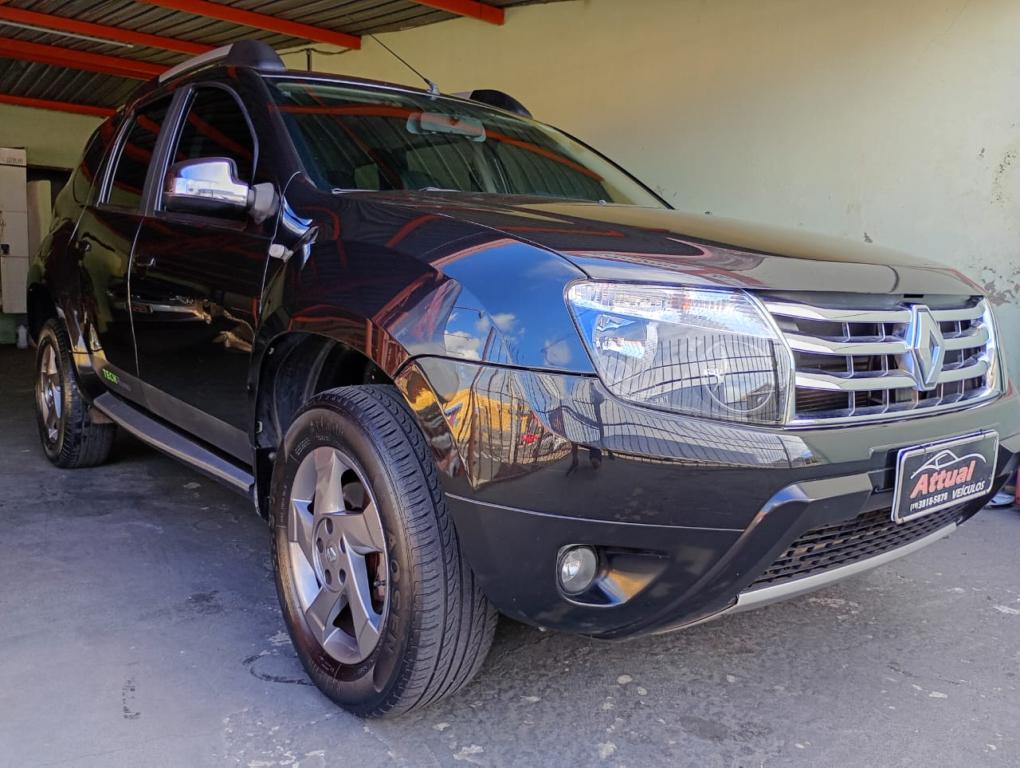 RENAULT Duster - Foto