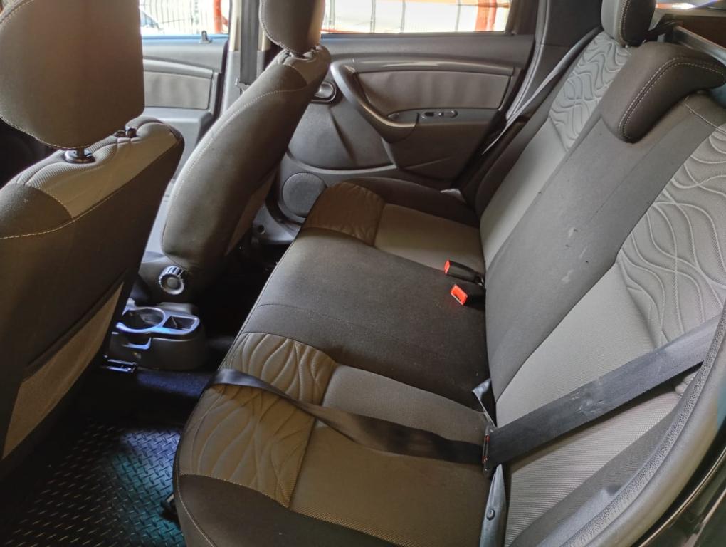 RENAULT Duster - Foto