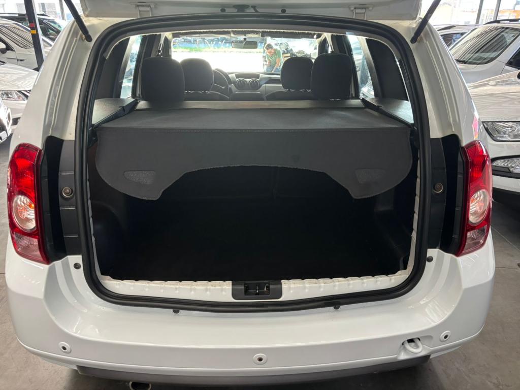 RENAULT Duster - Foto