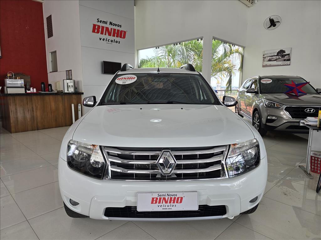 RENAULT Duster - Foto