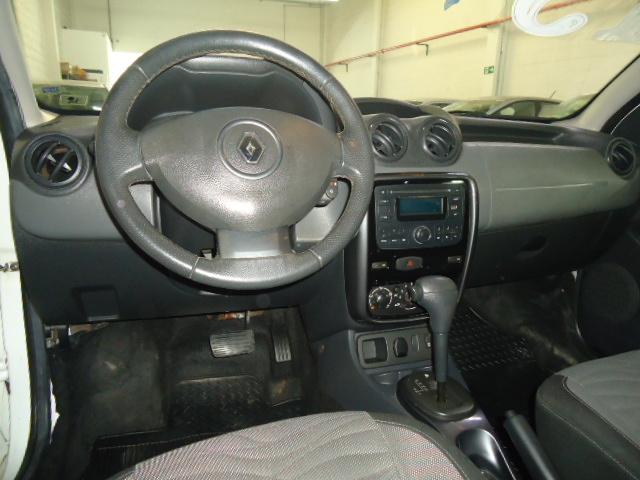 RENAULT Duster - Foto