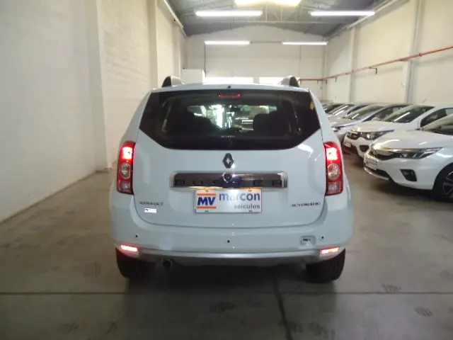 RENAULT Duster - Foto