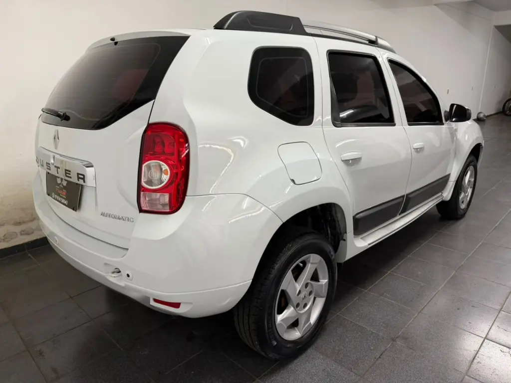 RENAULT Duster - Foto