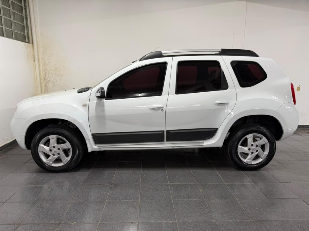 RENAULT Duster - Foto