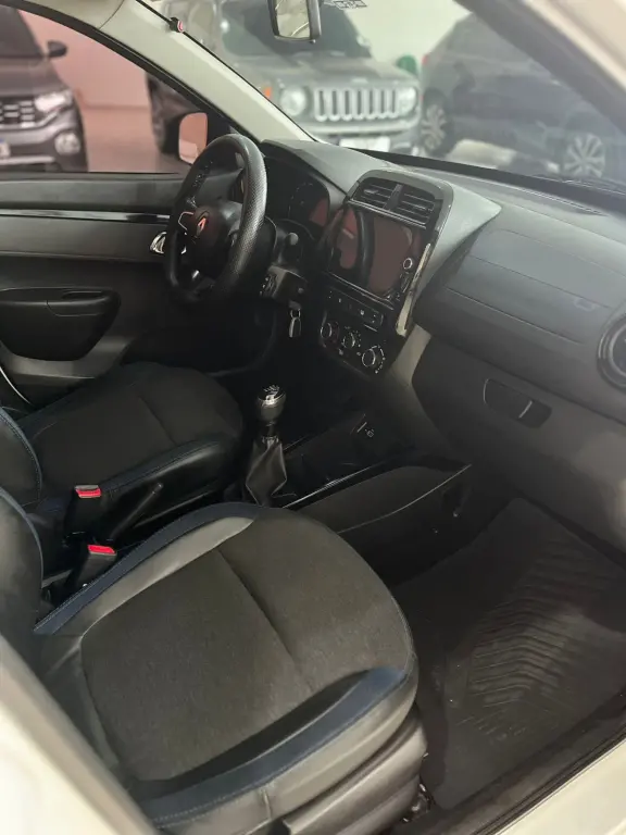 RENAULT Kwid - Foto