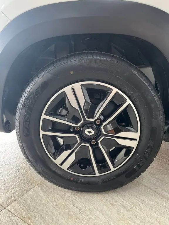 RENAULT Kwid - Foto