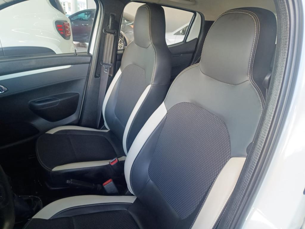 RENAULT Kwid - Foto