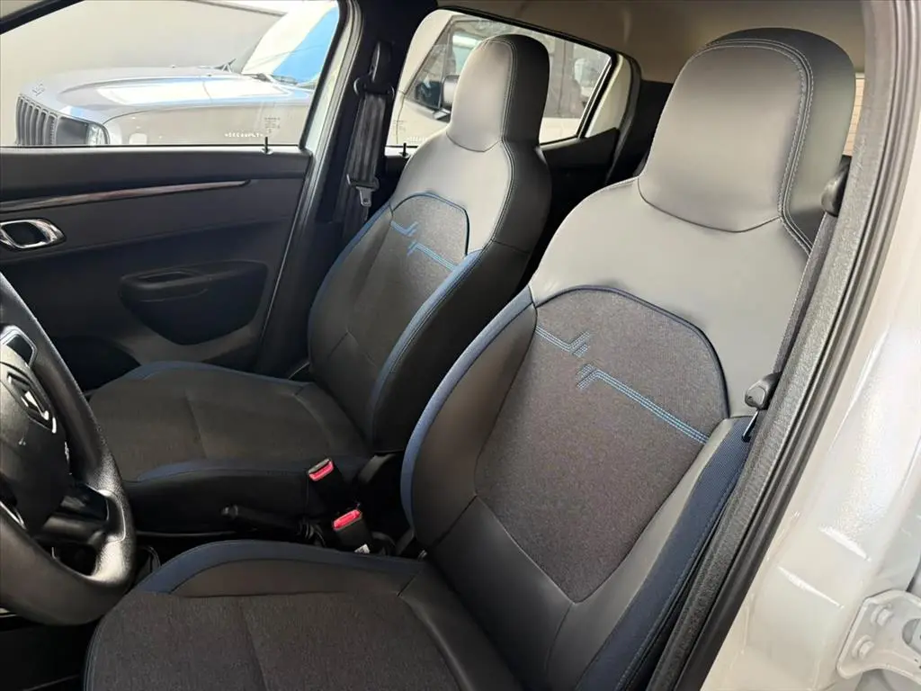 RENAULT Kwid - Foto