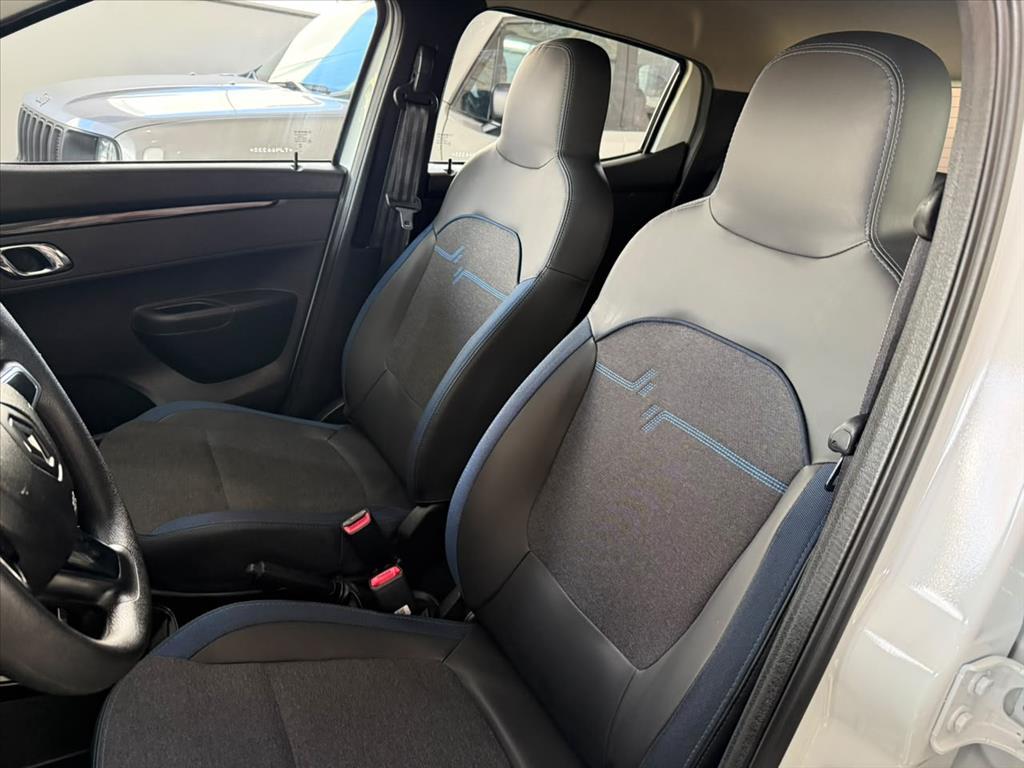 RENAULT Kwid - Foto