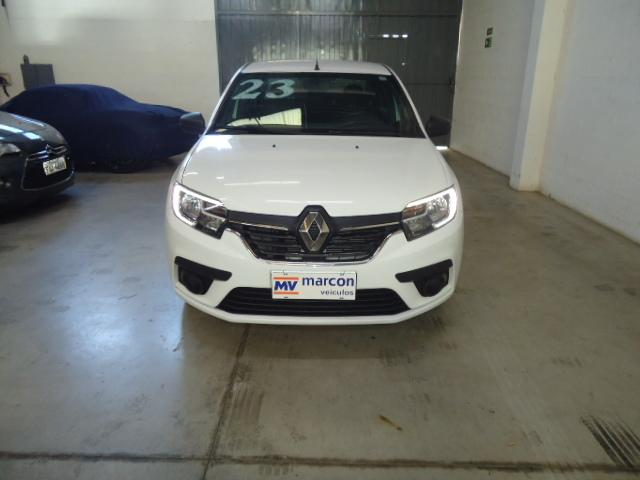 RENAULT Logan - Foto