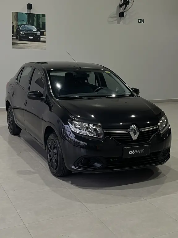 RENAULT Logan