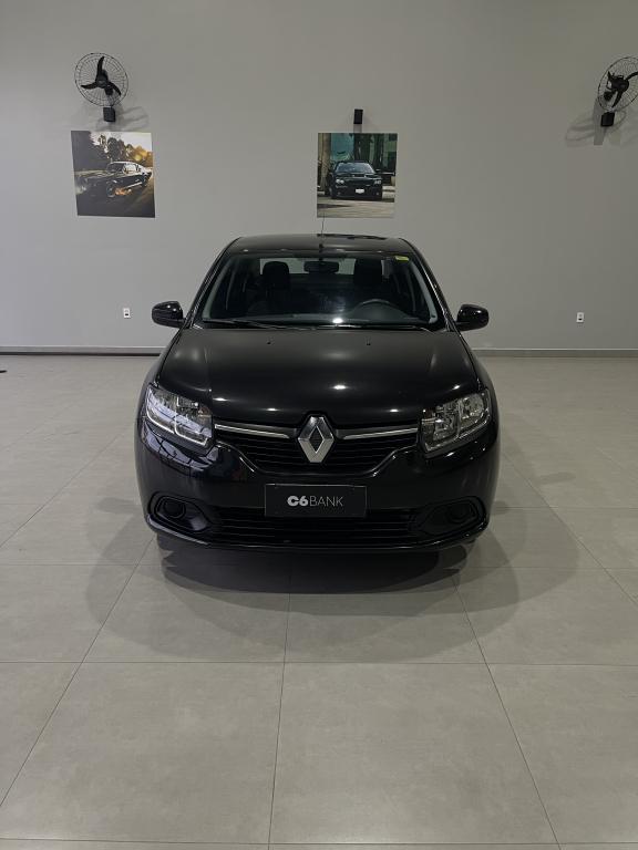 RENAULT Logan - Foto