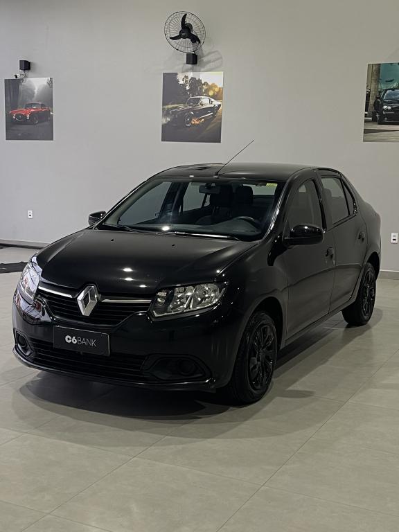 RENAULT Logan - Foto