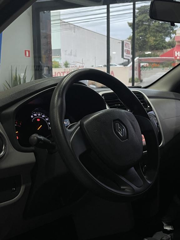 RENAULT Logan - Foto