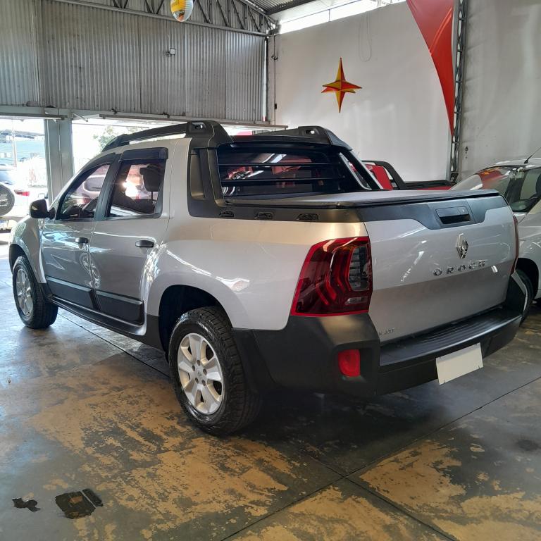 RENAULT Oroch - Foto