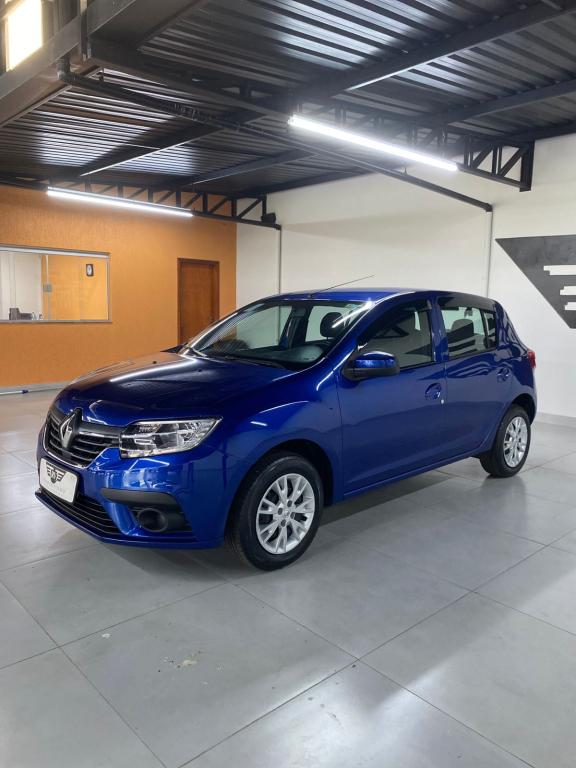 RENAULT Sandero - Foto