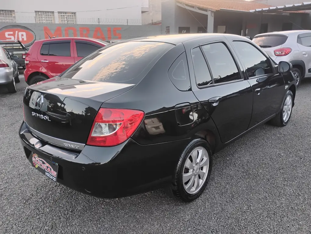 RENAULT Symbol - Foto