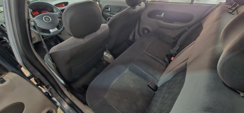 RENAULT Symbol - Foto