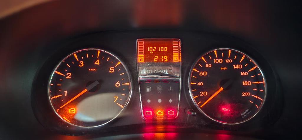 RENAULT Symbol - Foto