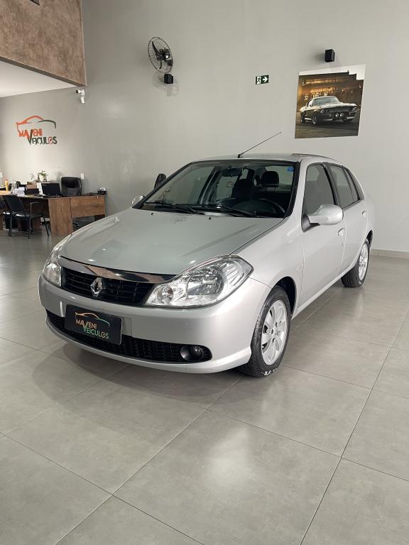 RENAULT Symbol - Foto