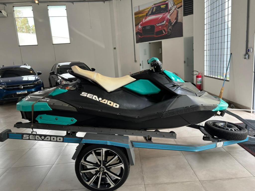 SEA DOO Spark 2Up - Foto